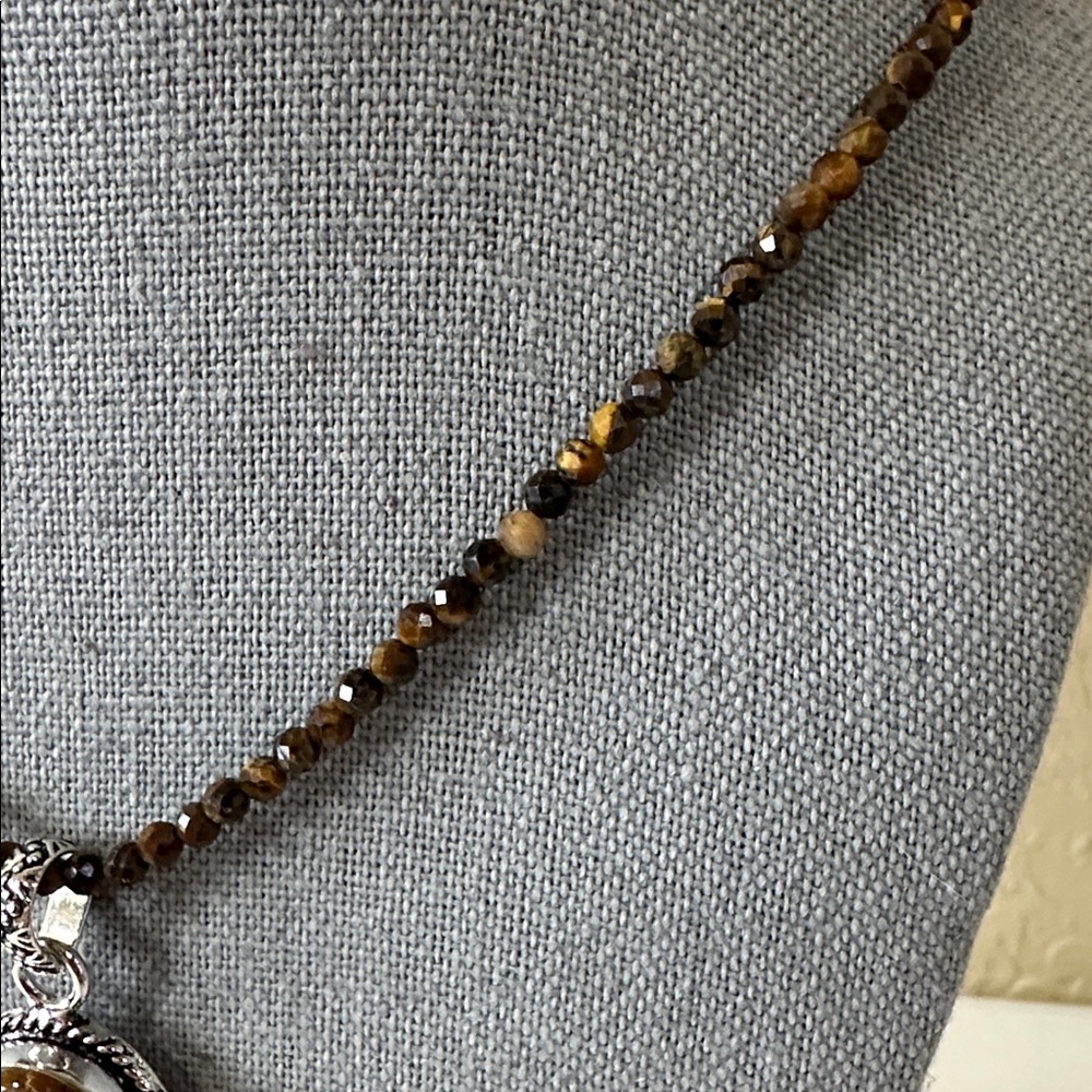 Genuine Tiger’s Eye Silver Plated Pendant and Tiger’s Eye Beaded Necklace - Picture 7 of 12
